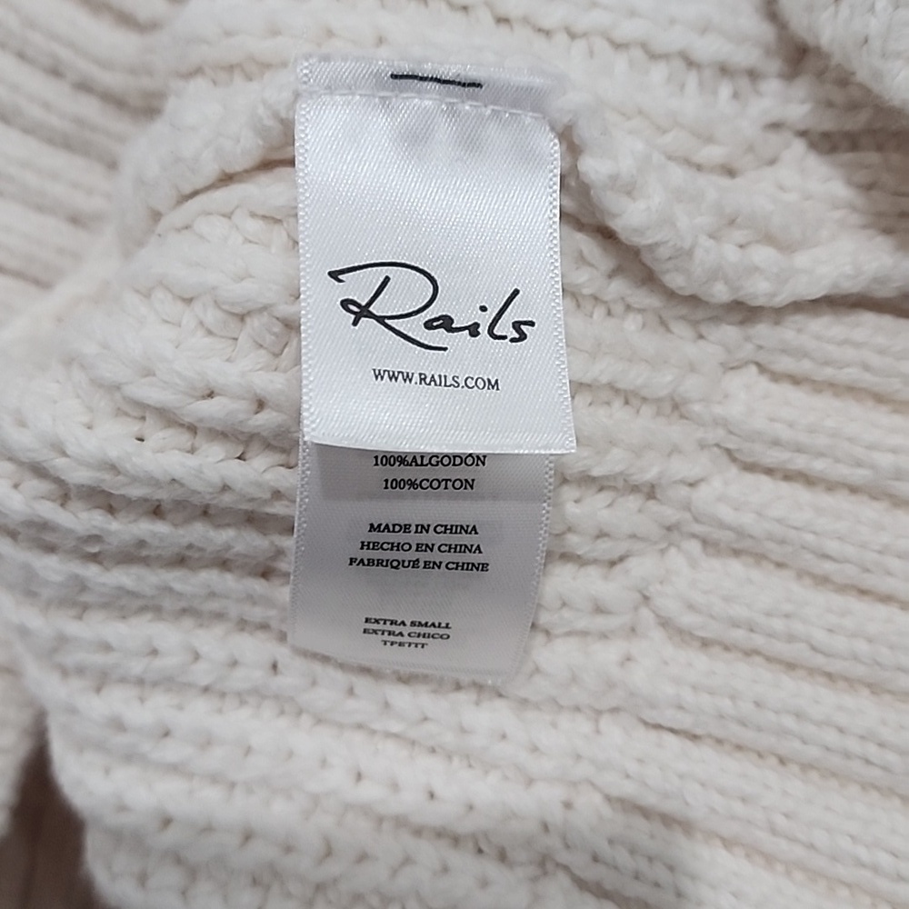 Rails Romy Crochet Daisy Sweater - Picture 11 of 12